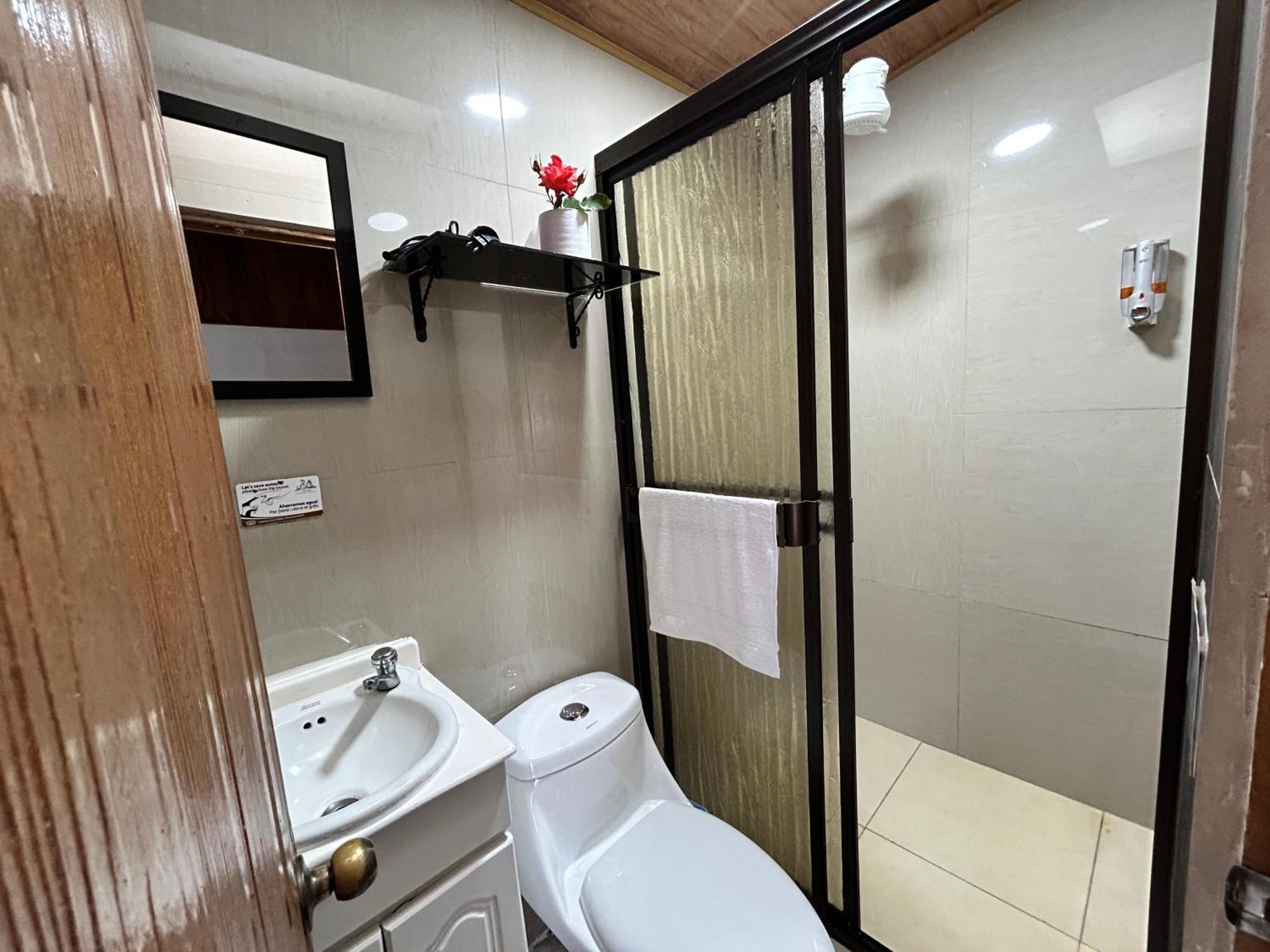 Hotel Las Ardillas Monteverde Kültér fotó